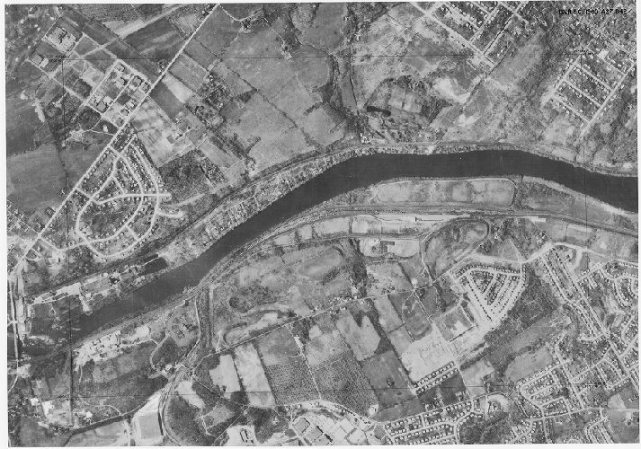 Aerial Photo A27 B42, Aerial Photographs of the Delaware Valley