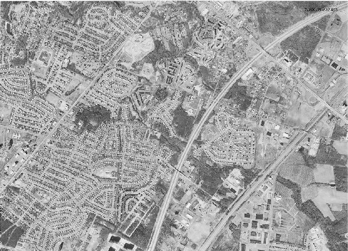 Aerial Photo A37 B33, Aerial Photographs of the Delaware Valley