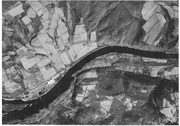 Aerial Photo A33 B64, Aerial Photographs of the Delaware Valley