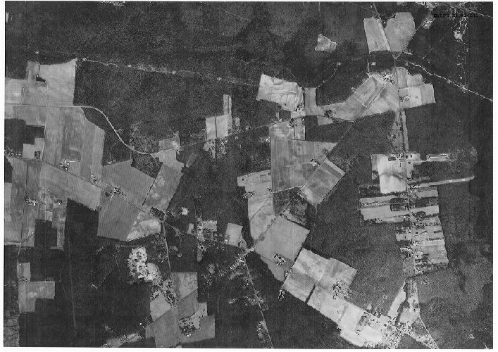 Aerial Photo A34 B16, Aerial Photographs of the Delaware Valley