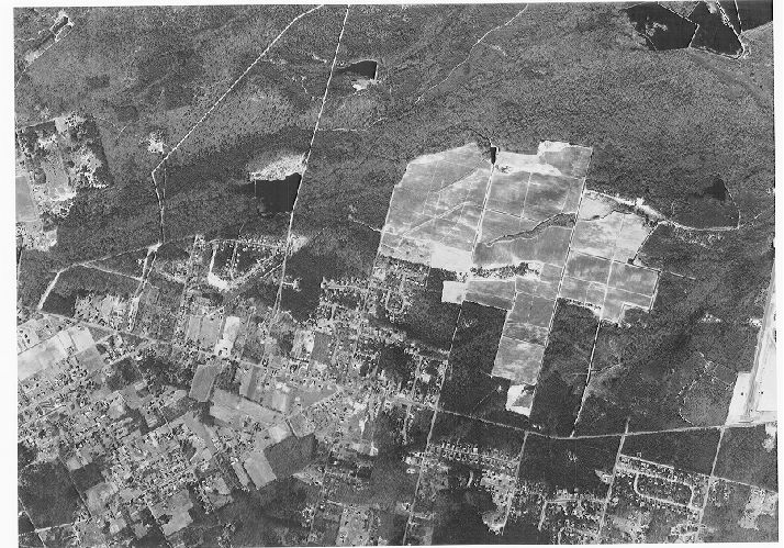 Aerial Photo A40 B26, Aerial Photographs of the Delaware Valley