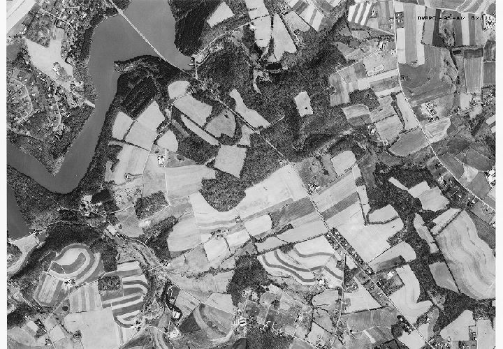 Aerial Photo A12 B27, Aerial Photographs of the Delaware Valley