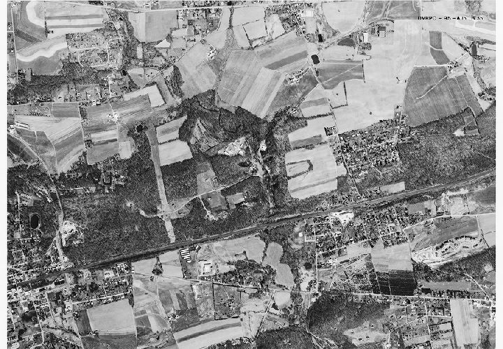 Aerial Photo A15 B35, Aerial Photographs of the Delaware Valley