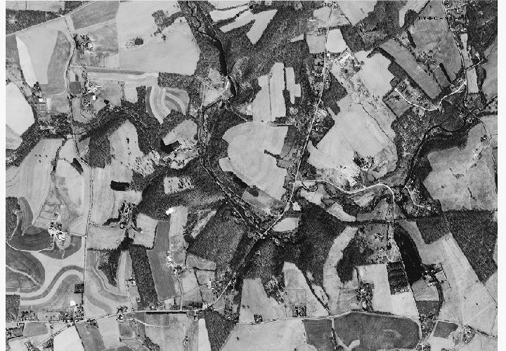 Aerial Photo A16 B33, Aerial Photographs of the Delaware Valley