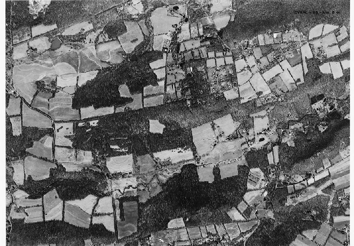 Aerial Photo A19 B44, Aerial Photographs of the Delaware Valley