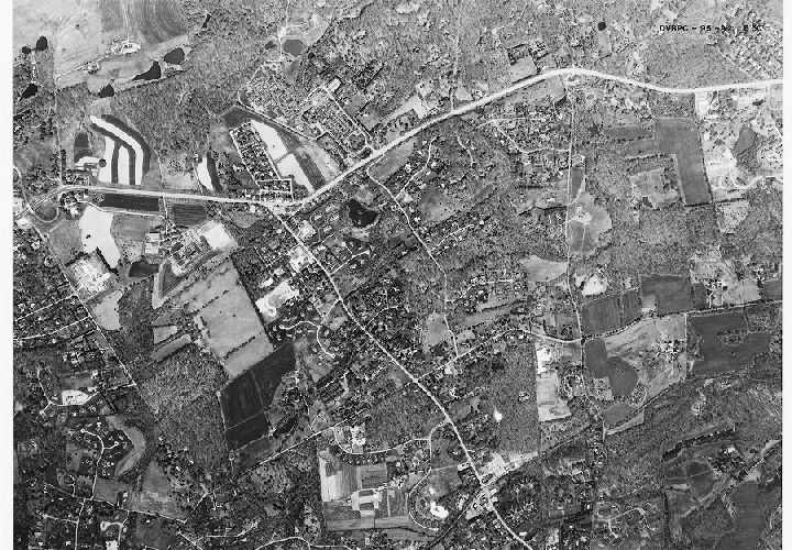 Aerial Photo A21 B30, Aerial Photographs of the Delaware Valley