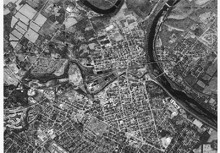 Aerial Photo A24 B43, Aerial Photographs of the Delaware Valley